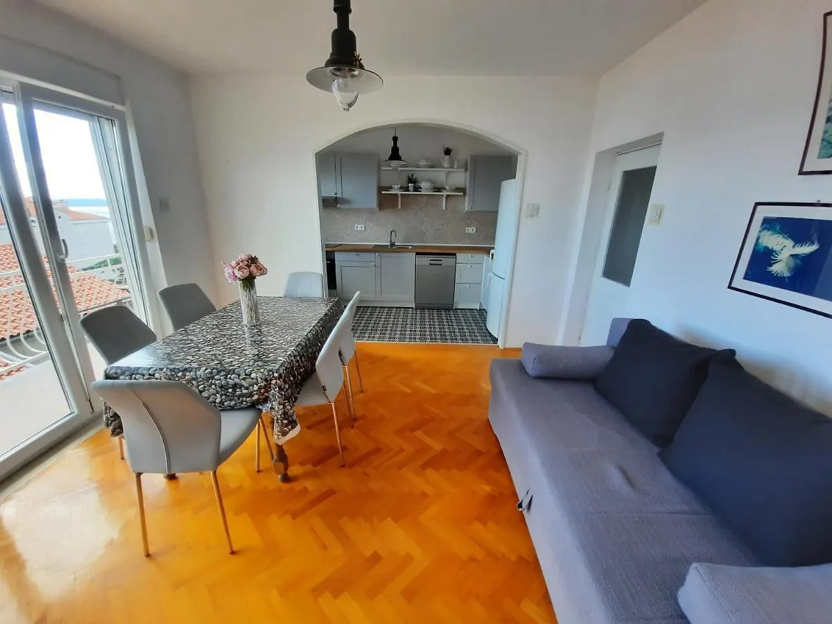 Apartments Novum Novi Vinodolski 0*,  Croatia